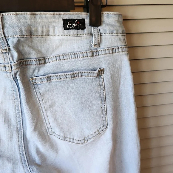 Earl Jeans Light Blue Denim - Picture 9 of 12